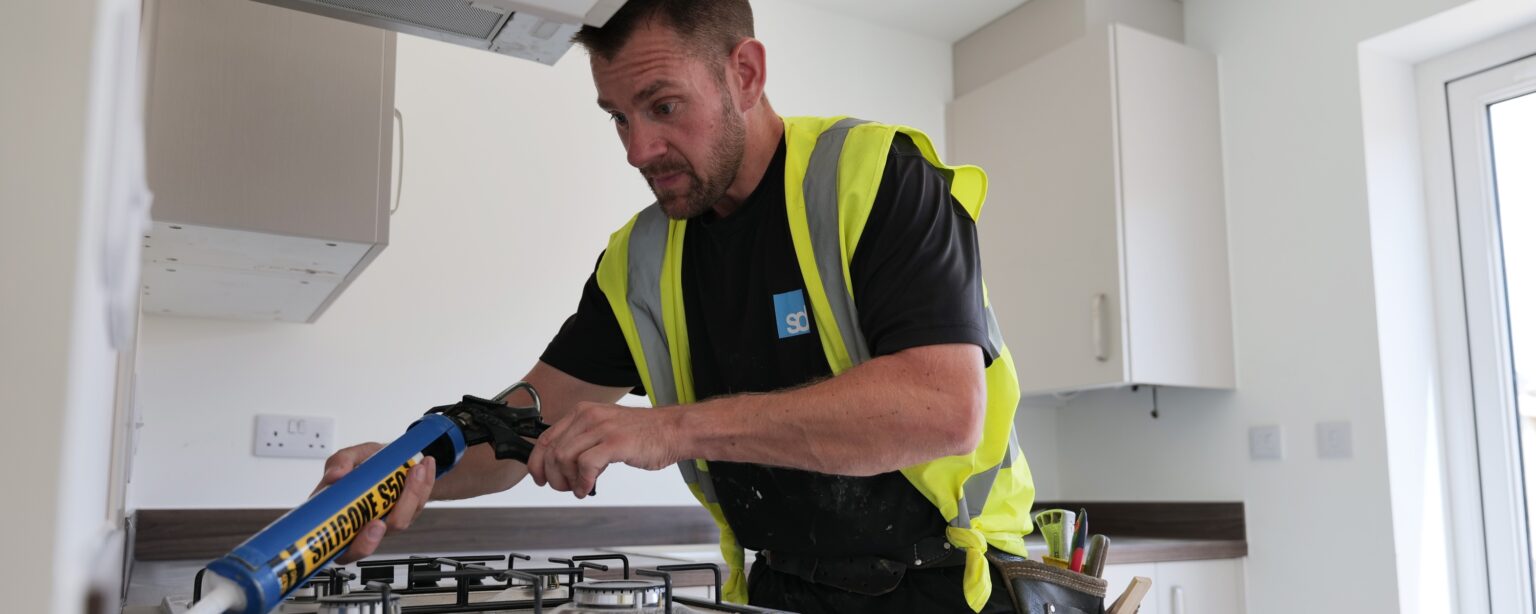 One of the UK’s Leading Sealant Companies Sealant Applicators SD Team